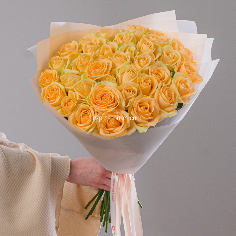 Букет роз Пич Аваланж 35 шт