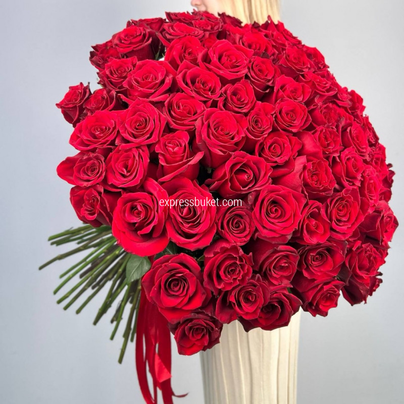 Букет из 101 красной розы Премиум